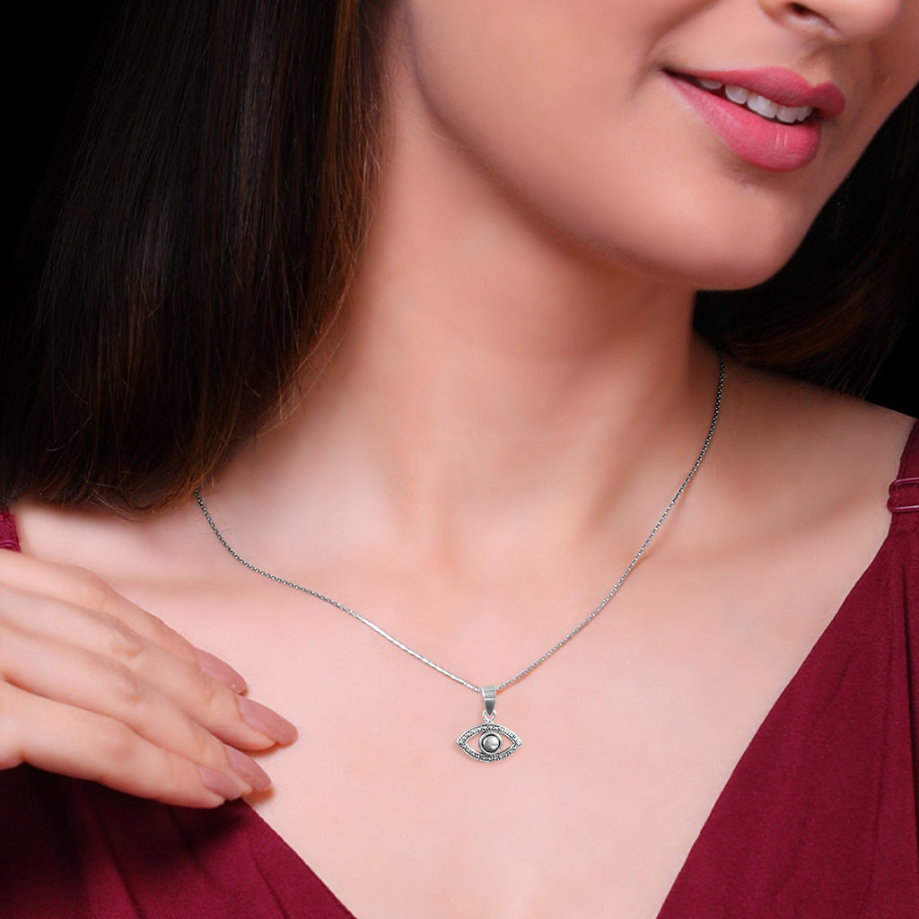 AUSTERE EYE PENDANT - 925 SILVER