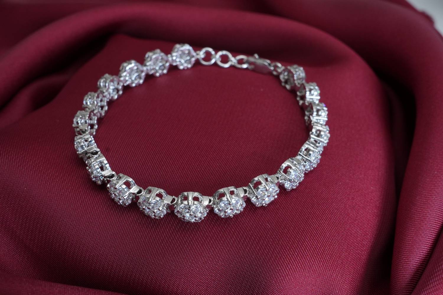 Shining Hand Pure Silver Bracelete