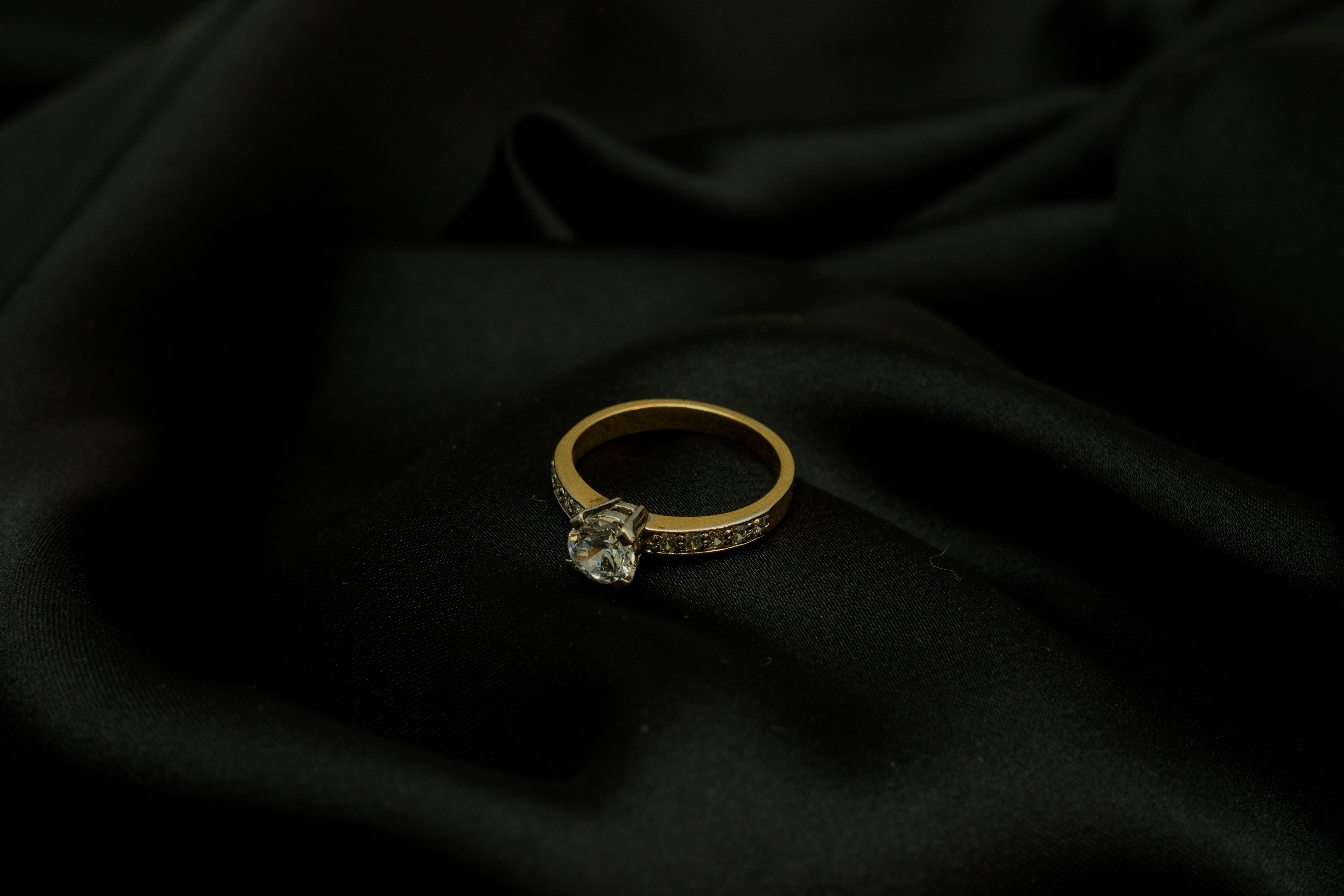 Dimond Ring