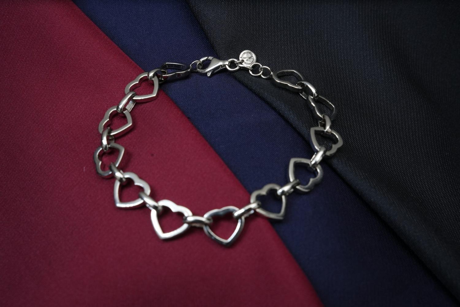 Lovely Heart Shape chain Pure Silver Bracelete