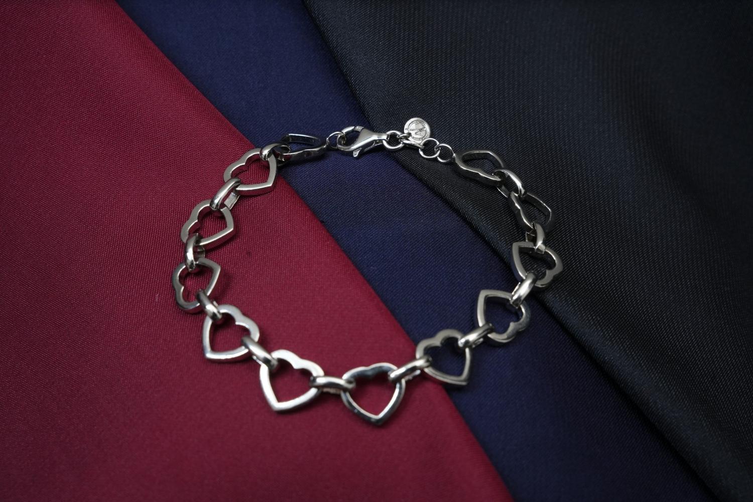 Lovely Heart Shape chain Pure Silver Bracelete