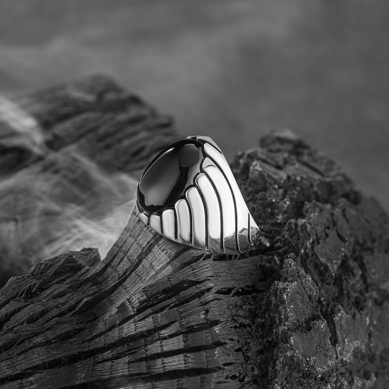 BLACK OCEAN WAVES MEN'S RING