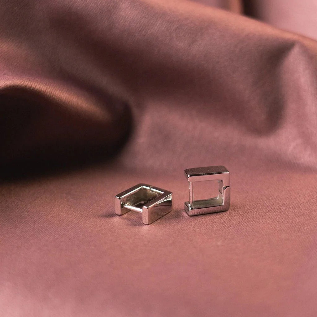 SQUARE HOOPS - 925 SILVER